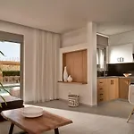 Villa òla Exclusive Residence, With Pool&beach Access, By Thinkvilla *