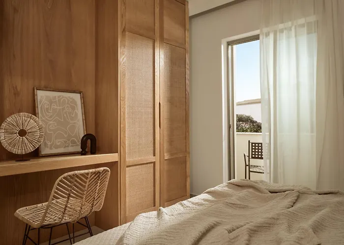 Ola Exclusive Residence, With Pool & Access, By Thinkvilla Вилла Циливи